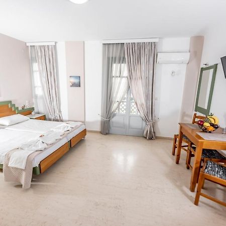 Helen Suites 헐소니소스 외부 사진